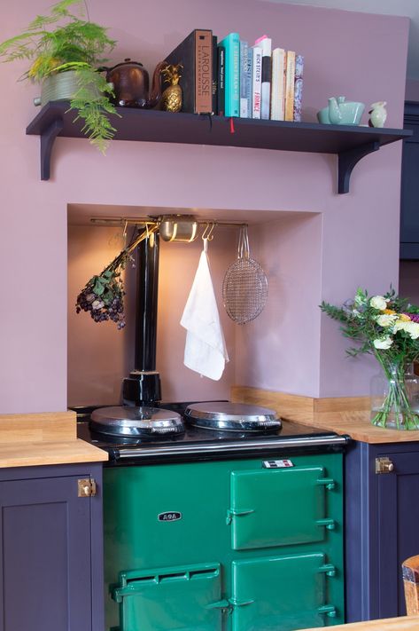 Pink And Purple Kitchen, Purple Green Kitchen, Purple And Green Kitchen, Purple Kitchens, Purple Kitchen Walls, Light Purple Wall, Purple Kitchen Cabinets, Lilac Kitchen, English Cottage Kitchens