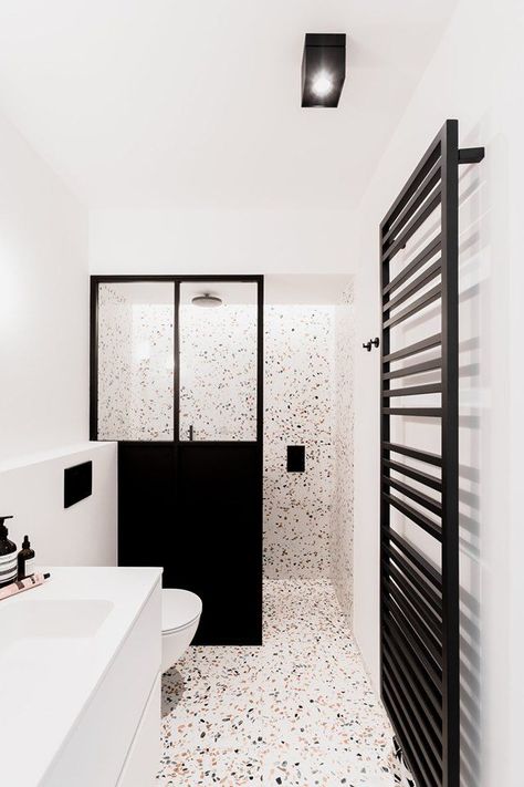 تصميم دورة مياه, Terrazzo Bathroom, Ideas Baños, White Terrazzo, Bathroom Design Inspiration, Bathroom Inspiration Decor, Upstairs Bathrooms, Bathroom Renos, House Bathroom