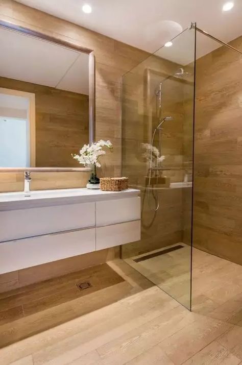 48 Doorless Shower Designs With Pros And Cons - DigsDigs Bathrooms With Zero Entry Showers, Small Contemporary Bathroom, Greige Bathroom, Doorless Shower Design, Light Stained Wood, Gray Bathroom Walls, Doorless Shower, Vintage Bathtub, Open Showers