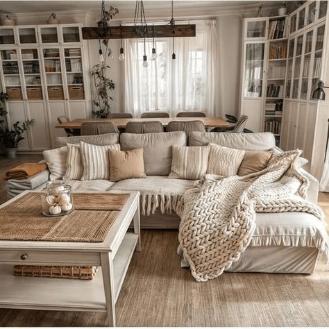 Boho Living room decor: The perfect Guide to decorating your home. - InspiredLiving Salons Cottage, Earthy Living Room, Boho Chic Living Room, Modern Farmhouse Living, Boho Living Room Decor, Modern Farmhouse Living Room, Chic Living Room, Cottage Living, Styl Boho