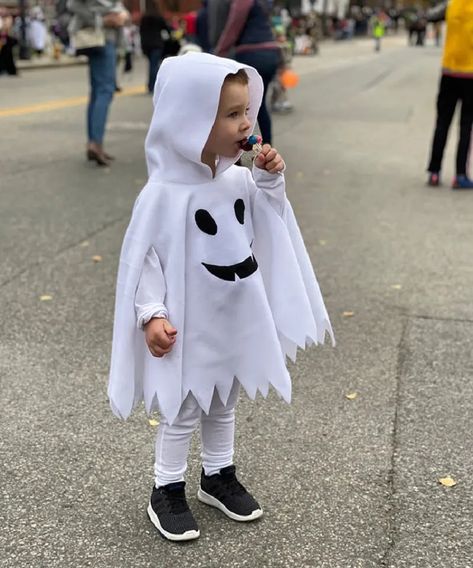 Diy Kids Ghost Costume Boys, Diy Toddler Ghost Costume Girl, Kids Ghost Costume Girl, Kids Ghost Costume Boy, Easy Toddler Costumes, Toddler Costumes Boy, Diy Toddler Ghost Costume, Halloween Boy Costumes, Girl Ghost Costume