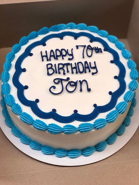 Simple Male Birthday Cake Design, Male Cake Decorating Ideas, Blue Cake Decoration Simple, Round Cake Designs For Men, Cakes For Men Simple, Buttercream Cake Designs For Men, Simple Round Cake Designs, Simple Male Birthday Cake, Dq Cakes Designs