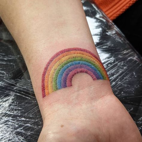 Rainbow Tattoo Sleeve, Rainbow Sunset Tattoo, Rainbow Hearts Tattoo, Rainbow Circle Tattoo, Patchwork Tattoo Color, Simple Rainbow Tattoo, Rainbow Tattoos Pride, Rainbow Tattoo Ideas Unique, Rainbow Tattoo Ideas