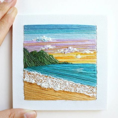 I Create Landscapes With Needle And Thread Needle Art On Canvas, Yarn Art Diy, Yarn Painting Art, Landscape Embroidery, Needle Painting, Yarn Painting, Embroidered Art, Thread Art, Thread Painting