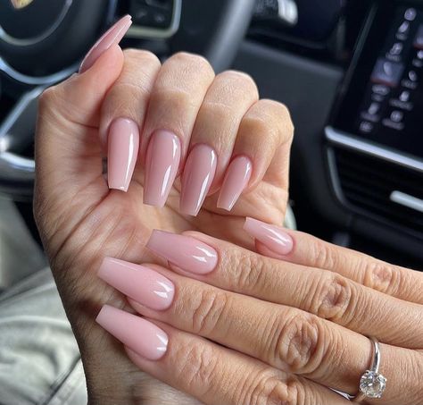 Pink Fall Nails Acrylic, Nail Shapes For Long Fingers, Light Pink Ballerina Nails, Trendy Ballerina Nails, Light Pink Nails Coffin, Basic Pink Nails, Classy Pink Nails, Classy Manicure, Rosa Nails