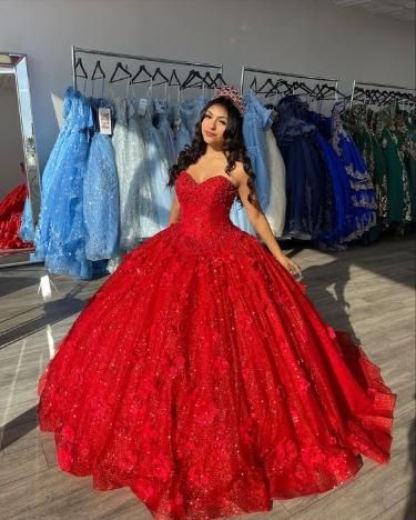 Dresses Quinceanera Red, Red Quince Dress, Red Quinceanera Ideas, Dresses Glitter, Red Quinceanera Dress, Quinceanera Dresses Red, Mexican Quinceanera Dresses, Quinceanera Themes Dresses, Sweet 15 Dresses