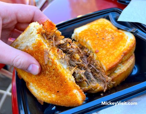 Best Disneyland Food to Eat 2024 RANKED. We Constantly Try All! Disneyland Foods To Try, Disney World Food 2024, Best Food Disneyland, Best Disneyland Food 2024, Disneyland Food Guide, Disneyland Aesthetic Food, Disneyland Halloween Food, Disney Christmas Food, Disneyland Food Bucket List