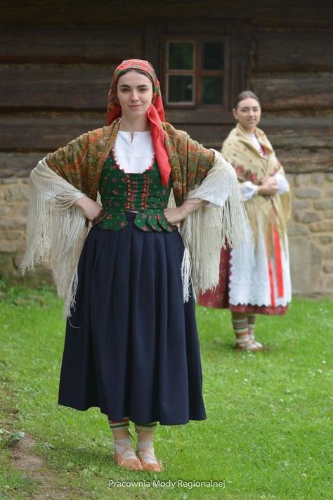 Good quality small Polish Outfits, Cinderella Retelling, Lithuanian Clothing, Polish Costume, Polish Traditional Costume, Folkloric Dress, Polish Folklore, Polish Dress, Slavic Clothing