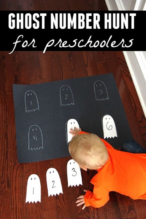 Ghost Number Hunt for Preschoolers #ghostactivity #preschool #halloween #virtualbookclubforkids #numberhunt Veselý Halloween, Halloween Activities Preschool, Halloween Lesson, Halloween Crafts Preschool, Ghost Crafts, Halloween Week, Halloween Crafts For Toddlers, Halloween Preschool, Fall Preschool