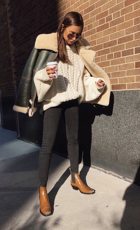 fur lined leather coat, paired white a oversized white sweater,  black jeans and brown ankle boots  #weworewhat #newyorkfashion  #city #streetstyle #fallfashion #layers #fashion #2019 #fashionblogger #style #fallstyle #warmclothes Leather Ankle Boots Outfit, Black Jeans Brown Boots, City Fall Outfits, Cognac Boots Outfit, Outfits Black Jeans, Brown Chelsea Boots Outfit, Brown Ankle Boots Outfit, Oversized White Sweater, Ankle Boots Outfit Winter