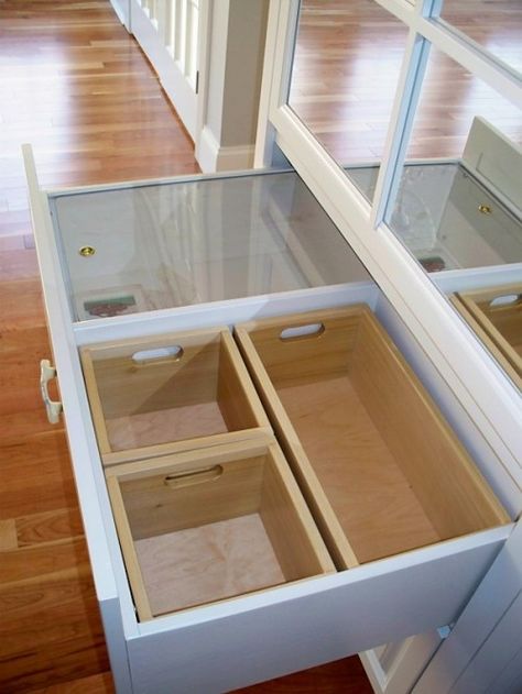 Bread box in the drawer. Ikea Kitchen Storage, Island Storage, Kitchen Island Storage, Onion Storage, Kitchen Drawer Storage, Idea Books, Bathroom Retreat, Coastal Bathroom, Hidden Kitchen