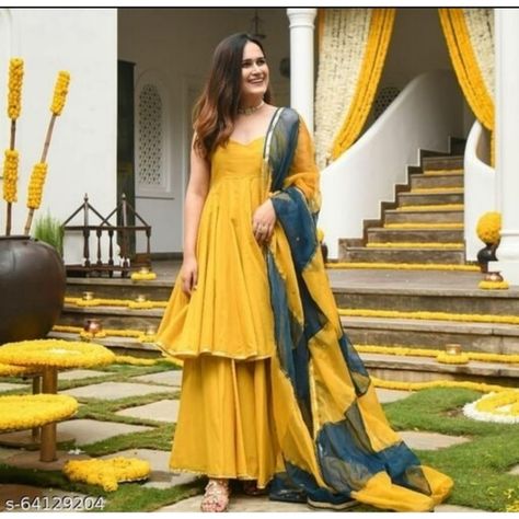 Kurta With Dupatta And Bottomwear Gotta Patti Dupatta, Kurti With Sharara, Palazzo Dress, Kurta With Dupatta, Yellow Kurti, Kurti Palazzo, Gotta Patti, Latest Dress Design, Kurti Designs Latest