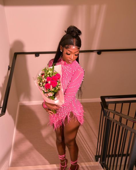 Sweet 16 Dinner Dress, Pretty Tina Dress, Longsleeve Birthday Dress, Birthday Outfits For February, 21st Birthday Pink Outfits, Pink And White Dinner Outfit, Birthday Outfit Pink Dress, Pink Birthday Dresses For Black Women, Pink Birthday Dress Aesthetic