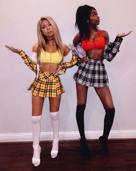 💅🏼 #bff #groupcostume #halloween #cosplay #costume #bestfriend #cher #dionne #clueless #girls Halloween Costumes For Mexican Women, Clueless Halloween Costume Duo, Cher From Clueless Costume, 90s Duo Costumes, Dionne Halloween Costume, Halloween Costumes Clueless, Cher Costume Clueless, Dionne Clueless Costume, Cher And Dionne Costume