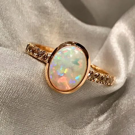 Opal Accessories, Witch Ring, Baroque Jewelry, Gems Ring, Witch Rings, Glamorous Jewelry, White Opal Ring, Rings Promise, Diamond Engagement Rings Vintage