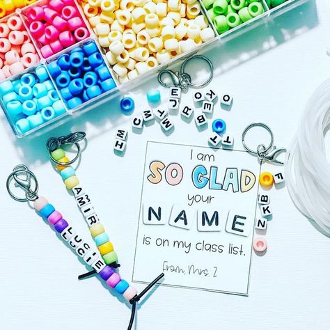 Meet The Teacher Keychain, Beginning Of The School Year Gifts, Student Name Keychain Gift, Name Keychains For Students, Back To School Keychains For Students, Im So Glad Your Name Is On My Class List, Student Keychain Gift, Classroom Keychains, Meet The Teacher Gifts For Students