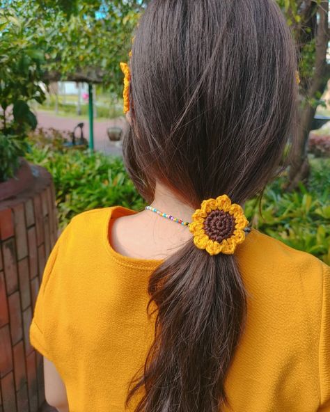 How To Crochet Hair Tie Tutorial Patterns ||Free Crochet Ponytail Holder Pattern (Part 2) https://youtu.be/JE21OJKE1L8 in this video we are going to learn about Crochet Hair Tie Tutorial Pattern . how to make at home easy with step by step and very attractive and amazing complete tutorial about (Crochet Hair Tie pattern) #Crochetcoasterpattern #simpleCrochettutorial @Coste Crocheting Please subscribe my channels and don't forget visit my website that's link is below my website free patterns http Crochet Hair Pattern Free, Crochet Hair Ties Ponytail Holders, Crochet Ponytail Holders, Crochet Ribbon Hair Tie, Crochet Hair Ties Free Pattern, Hair Tie Crochet, Crochet Hair Ties, Diy Crochet Headband, Crochet Hair Tie