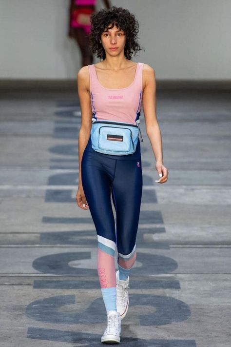 P.E Nation resort 2020 - Vogue Australia Drag Fashion, Bra Outfit, Activewear Trends, Resort 2020, P E Nation, Gym Clothing, Pe Nation, Vogue Australia, Sport Style