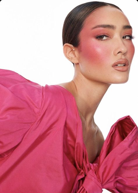 Heavy Blush Makeup Looks, Editorial Blush, Valentines Editorial, Pink Blush Makeup, Catwalk Makeup, Fashion Show Makeup, Photoshoot Makeup, Beauty Photoshoot, Beauty Shoot