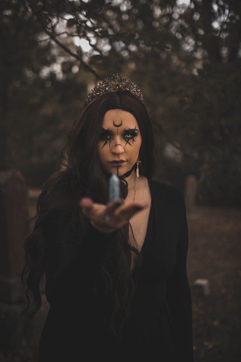 follow Jackson Light Photography on facebook Salem Witch Outfit Aesthetic, Coven Party Ideas, Gothic Photography Aesthetic, Foto Halloween Aesthetic, Tarot Photoshoot Ideas, Spooky Witch Photoshoot, Wiccan Photoshoot, Witch Astethic, Spy Photoshoot