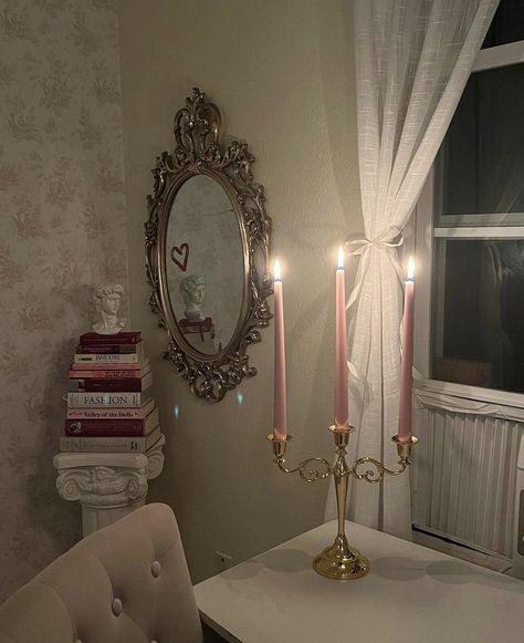 creds: romneyellen on insta Vintage Princess Aesthetic Bedroom, Vintage Princess Aesthetic, Pink Princess Room, Room Pastel, Bedroom Ideas For Small Rooms Cozy, The Other Woman, Fairytale Aesthetic, Glam Bedroom, Princess Room