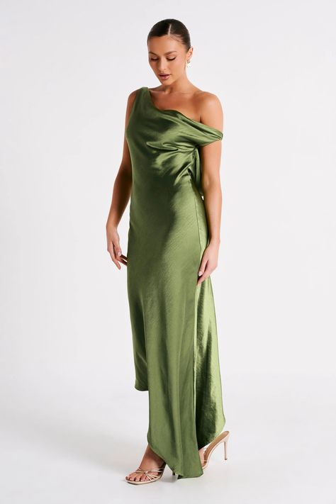 Yvette Slip Maxi Dress With Asymmetrical Hem - Emerald - MESHKI U.S Trendy Wedding Outfits, Turquoise Dresses, Slip Maxi Dress, Dresses Date Night, Asymmetrical Hem Dress, Green Dresses, Off Shoulder Fashion, Asymmetrical Neckline, Wedding Guest Dresses