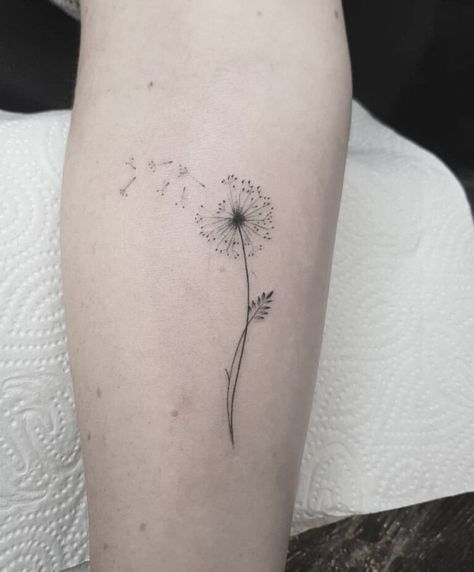 185+ Best Dandelion Tattoos Designs for Men and Women (2022) - TattoosBoyGirl Daisy Dandelion Tattoo, Dainty Dandelion Tattoo, Dandelion Back Tattoo, Fine Line Dandelion Tattoo, Small Dandelion Tattoo, Dandelion Tattoo Small, Tattoo Dandelion, Dandelion Tattoo Meaning, Dandelion Tattoo Design