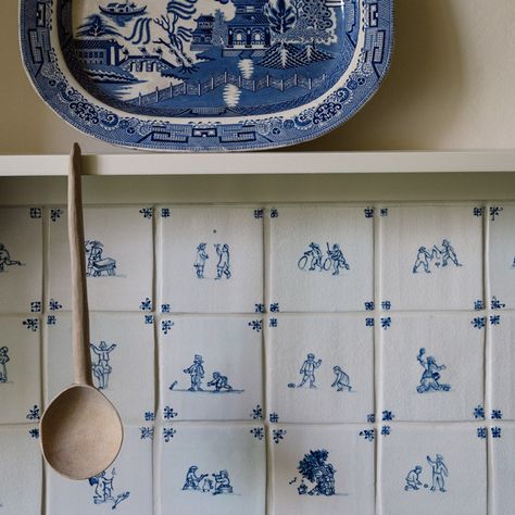 Plain English | Details - Plain English Design Plain English Design, White Tile Backsplash, Bespoke Kitchen Design, Plain English, Country House Interior, English Kitchens, Delft Tiles, English Design, Hand Painted Tiles