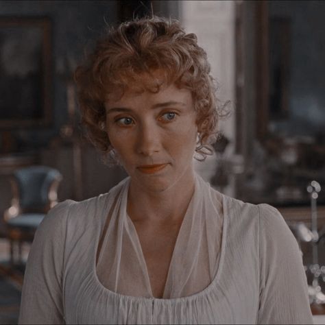 Photo of Emma Thompson as Elinor Dashwood from sense and and sensibility. Elinor Dashwood, Sense And Sensibility 1995, Sense And Sensibility, Tv Icon, Emma Thompson, Regency Era, Play Ideas, Period Dramas, Pride And Prejudice