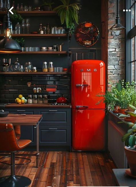 Mid Century Cottage Kitchen, Retro Moody Aesthetic, Kitchen With Smeg Fridge, Kitchen Design Eclectic, Retro Kitchen Aesthetic, 80s Kitchen Aesthetic, Retro Fridge Kitchen, Retro Style Interior Design, Studio Kitchen Ideas