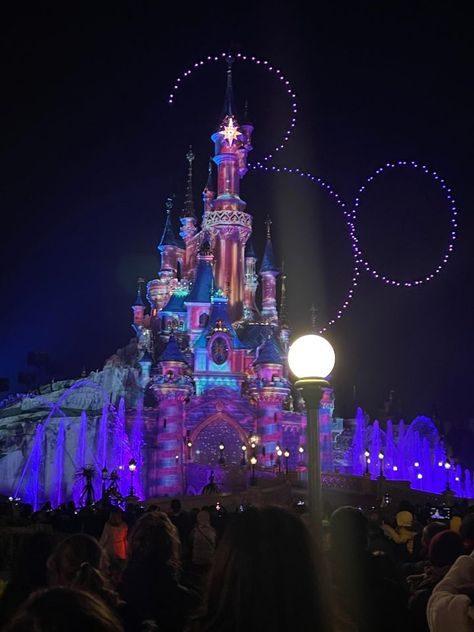 AS lights bounce from its glowing turrets, Sleeping Beauty’s castle bursts into life. Around it, hundreds of drones illuminate the night sky as fireworks and water cannons erupt in a shower of colour. Disneyland Paris is celebrating its 30th anniversary — and this will be a party to remember. It has been 15 years since […] Disneyland Paris At Night, Disneyland Paris Fireworks, Paris New Year, Disneyland Night, Disneyland At Night, Disneyland Paris Aesthetic, Disneyland Paris 30th Anniversary, Disney At Night, Disneyland Paris Christmas