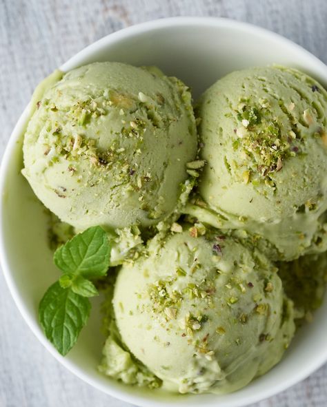 Avocado Ice Cream Aesthetic, Pistachio Ice Cream Aesthetic, Avacado Ice Cream, Ice Cream Pistachio, Avocado Pistachio, Mexican Ice Cream, Cabbage Steaks Recipe, Pistachio Milk, Raw Pistachios