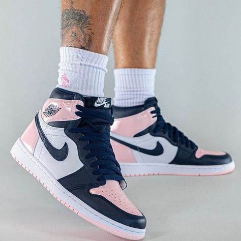 KICKZ6IX (@kickz6ix) • Instagram photos and videos Pink Patent Leather, Jordan 1s, Air Jordan 1 Retro High Og, Air Jordan 1 Retro High, Emerald City, Air Jordan 1 High, Jordan 1 High, Air Jordan 1 Retro, Jordan 1 Retro High