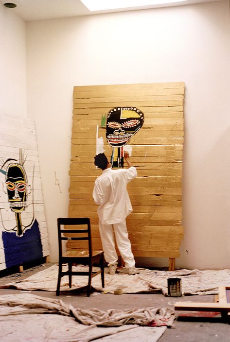 Jean-michel Basquiat Paintings, Jean Basquiat, Basquiat Paintings, Painting Gold, Jean Michel Basquiat, Artist Aesthetic, Jean Michel, Painting Studio, Painting Photos