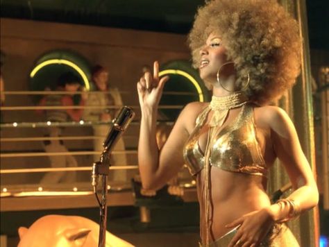 Beyonce Austin Powers, Foxy Cleopatra, 70s Disco Outfit, Austin Powers Goldmember, Cadillac Records, Space Age Fashion, Austin Powers, Beyonce Queen, 70s Disco