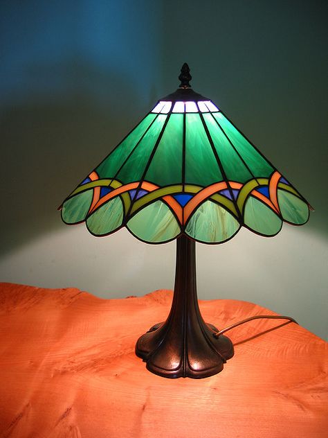 SG lamp | by Louise Nelson Tiffany Vitray, Stained Glass Lamp Shades, Lampe Art Deco, Stained Glass Table Lamps, Stained Glass Light, Tiffany Lamp, Art Glass Lamp, Tiffany Stained Glass, Stained Glass Decor