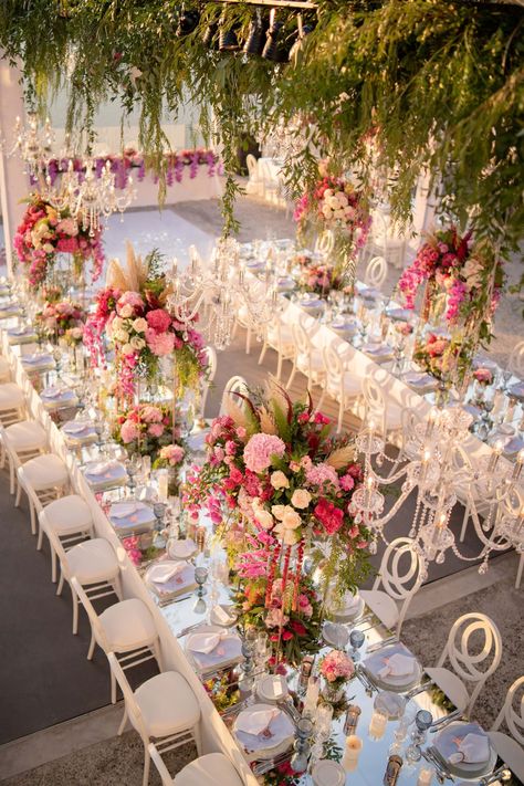 Floral Wedding Theme Decor, Wedding Venues Floral, Wedding Inspo Floral, Pink Floral Wedding Decor, Spring Wedding Venues Outdoor, Lush Garden Wedding, Romantic Garden Wedding Theme, Floral Wedding Venues Outdoor, Luxury Wedding Inspiration