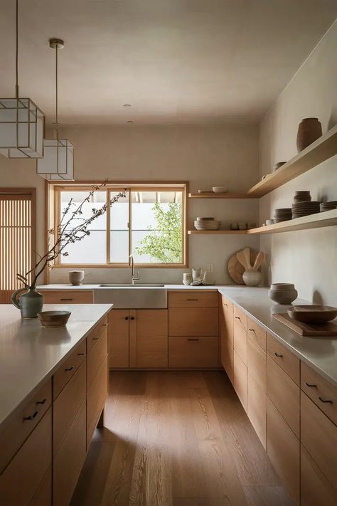 25 Japandi Kitchen Ideas to Transform Your Home - Guyo's Guide Parquet Kitchen Floor, Japanese Kitchen Aesthetic, Japandi Kitchen Cabinet, Japandi Studio, Japandi Interiors Kitchen, Japandi Kitchen Ideas, Flat Aesthetic, Japanese Kitchen Design, Japandi Style Kitchen