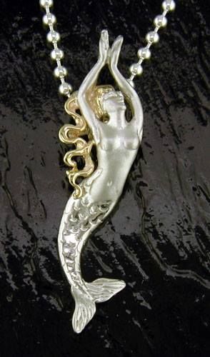 Sterling and 14k Mermaid pendant Mermaid Jewellery, Mermaid Pearl, Bijoux Art Nouveau, Mermaid Dreams, Mermaids And Mermen, Mermaid Jewelry, Mermaid Life, Nautical Jewelry, Mermaid Necklace