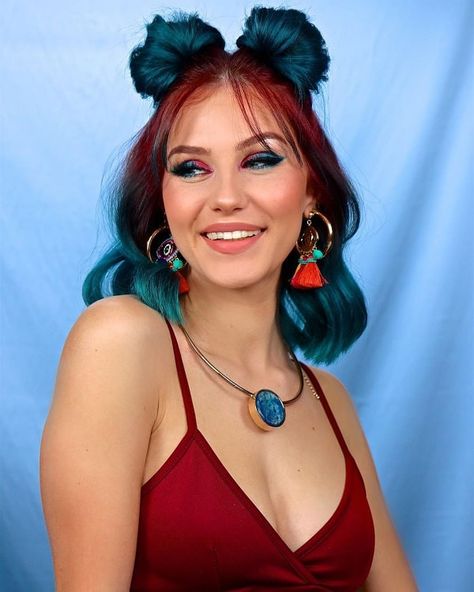 35 Incredible Blue Ombre Hair Colors Trending in 2023 Sky Blue Hair Color, Red Dip Dye Hair, Red Halo Hair, Halo Hair Colors, Hair Colors Trending, Blue And Red Hair, Sky Blue Hair, Blue Hair Color Ideas, Trending In 2023