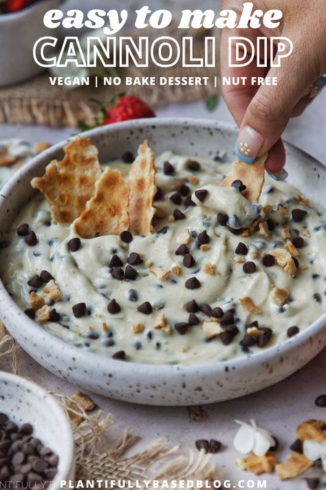 Vegan Cannoli, Cannoli Dip Recipe, Dessert For A Party, Dessert Dip Recipes, Cannoli Dip, Cannoli Recipe, Dessert Dip, Dairy Free Desserts, Plant Based Foods