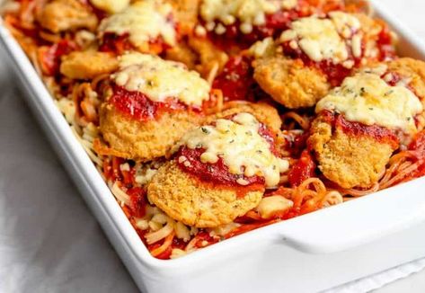 Chicken Parmesan With Chicken Tenders, Frozen Breaded Chicken Recipes, Frozen Chicken Parmesan, Chicken Strip, Chicken Parmesan Recipe Easy, Breaded Chicken Tenders, Frozen Chicken Nuggets, Reheat Chicken, Chicken Parmesan Recipe