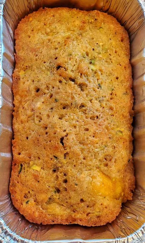 Mango Zucchini Bread Cake Mix Zucchini Bread, Zucchini Bread Moist, Mini Loafs, Berry Cake Recipe, Frozen Pudding, Homemade Funnel Cake, Sweet Fries, Pudding Flavors, Utica Ny