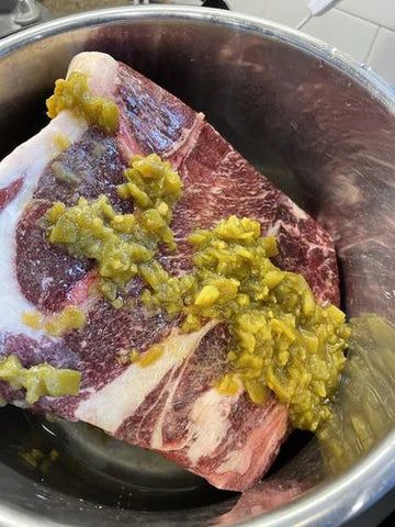 Green Chili Roast Beef Crock Pot, Green Chili Burritos, Easy Green Chili, Shredded Beef Burritos, Green Chili Soup, Shredded Beef Recipe, Green Chili Stew, Beef Roasts, Roasted Green Chili