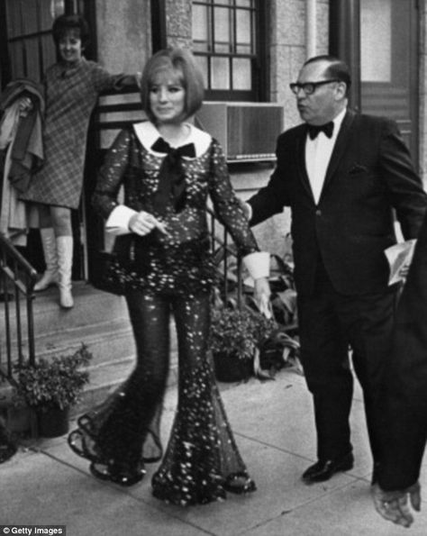 Funny Girl Movie, Sequined Jumpsuit, James Brolin, Barbara Streisand, Oscars 2015, Black Tie Optional, Grandma Fashion, Guys And Dolls, Big Crush