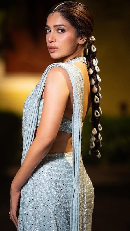 Arpita Mehta, Backless Outfit, Bhumi Pednekar, Saree Hairstyles, Hair Instagram, Open Hairstyles, Backless Top, Bollywood Girls, Inspirational Celebrities