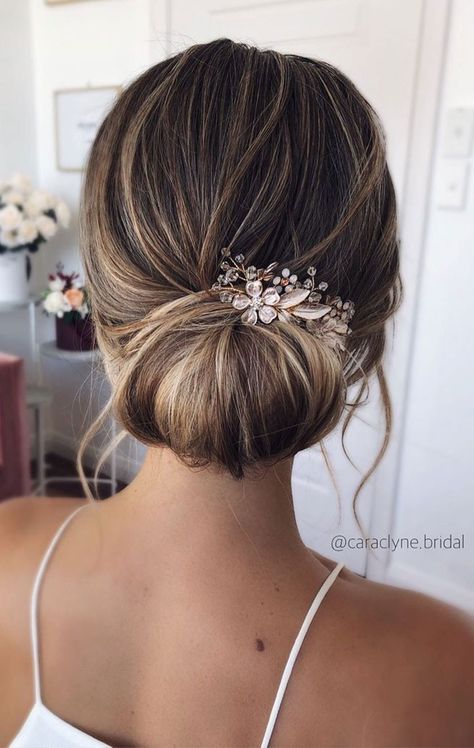 Bride Hairstyles Updo, Wedding Hair Up, Wedding Updos, Bridal Hair Inspiration, Bridal Hair Updo, Best Wedding Hairstyles, Hairstyles Updo, Wedding Hair Inspiration, Wedding Hair Clips