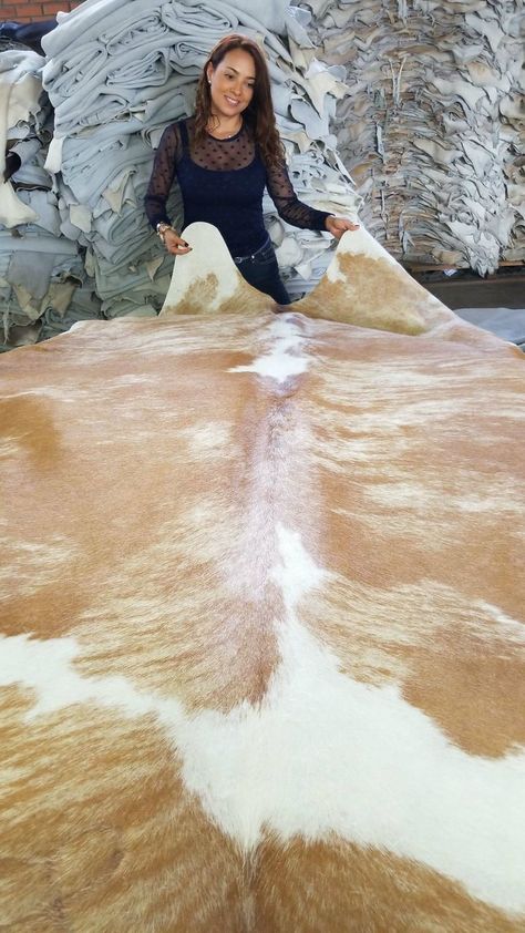 Palomino and White Brazilian cowhide rug Ranch Porch, Brown Couch Decor, Cowhide Rug Living Room, Skin Rugs, Baby Grand Pianos, Cowhide Pillows, Couch Decor, Cowhide Rug, Decor Buy