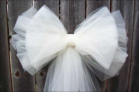 6 Ideas For Gorgeous Tulle Wedding Decorations Pompon Tulle, Tulle Wedding Decorations, Tulle Pew Bows, Church Aisle Decorations, Wedding Church Aisle, Formal Wedding Decor, Wedding Aisles, Pew Bows Wedding, Church Aisle