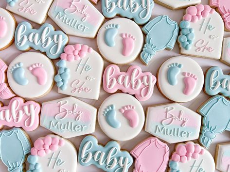 He or She, what will baby Muller be? 🩵🩷🤍 What was your gender reveal theme? Or What gender reveal theme have you always wanted to use? . . . #genderreveal #genderrevealparty #genderrevealcookies #customcookies #customsugarcookies #sugarcookies #sugarcookieart #boyorgirl #heorshe #baby Firework Gender Reveal, Gender Reveal Dessert, Gender Reveal Theme, Baby Reveal Cakes, Gender Reveal Baby Shower Themes, Gender Reveal Cookies, Gender Reveal Cupcakes, Twinkle Twinkle Baby Shower, Gender Reveal Themes